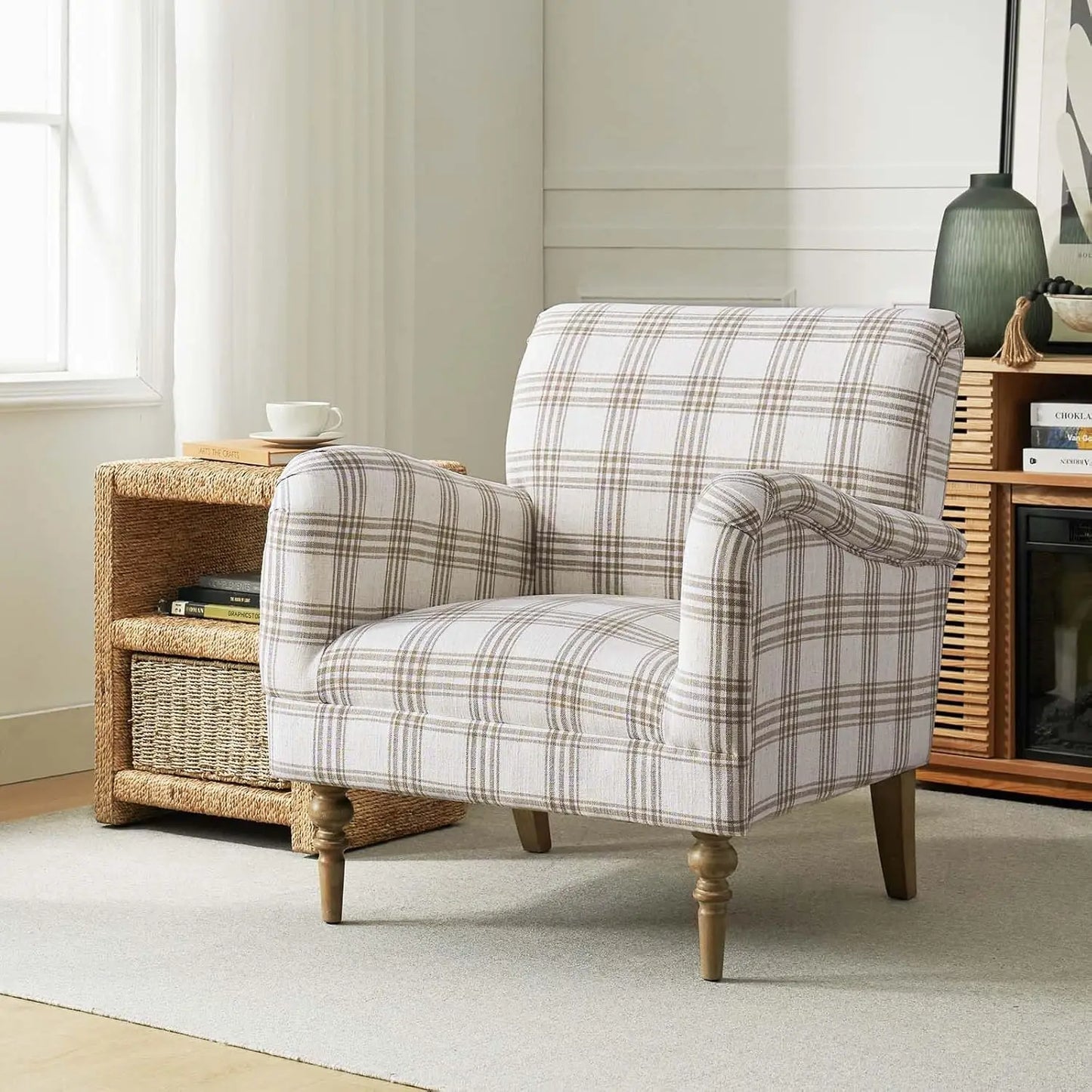 Modern Accent Chair with Arms and Wooden Legs