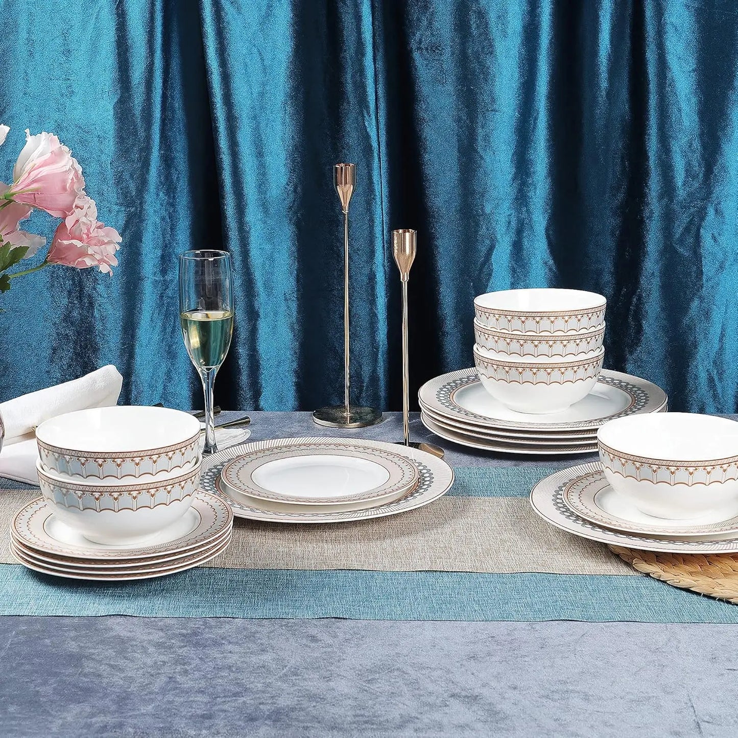 Porcelain Dinnerware Service for 6