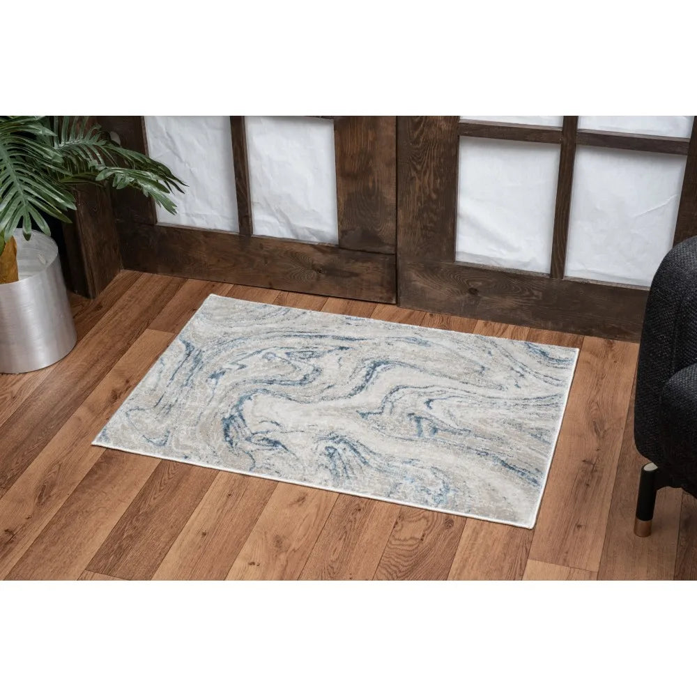 Ivory Area Rug - 5 ft. 3 in. x 7 ft. 3 in. - Floral Design
